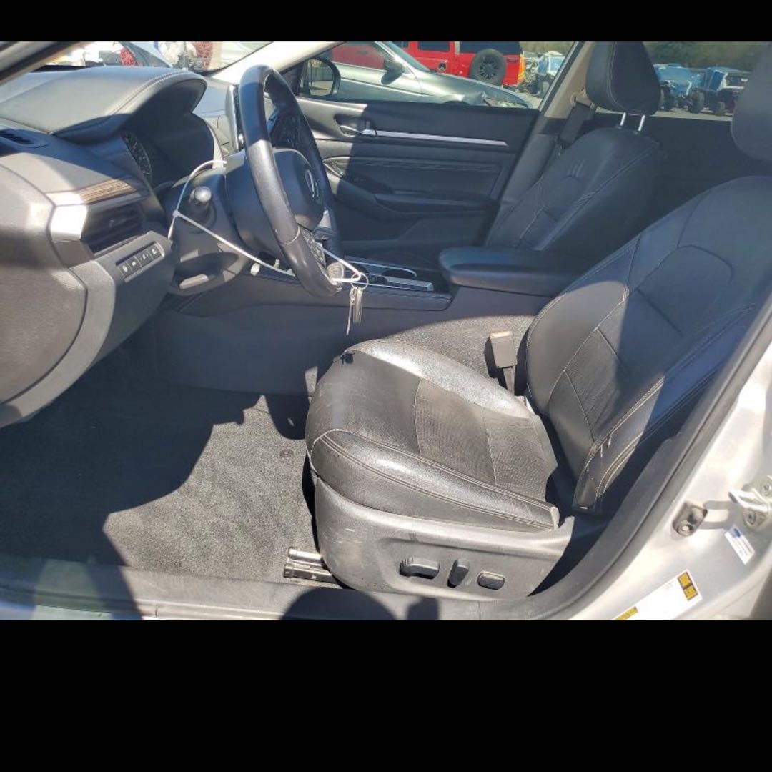 Car Image 2020 NISSAN ALTIMA