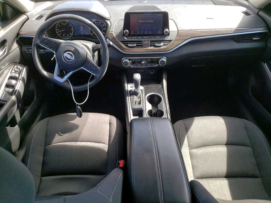 Car Image 2023 NISSAN ALTIMA