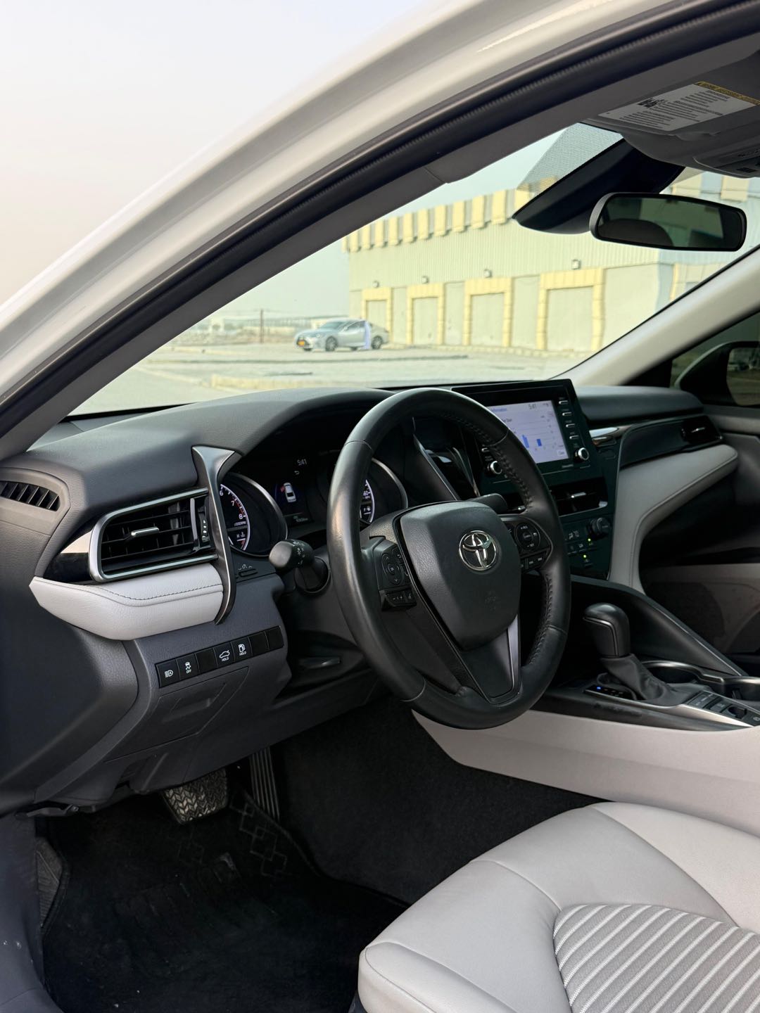 Car Image 2023 TOYOTA CAMRY SE