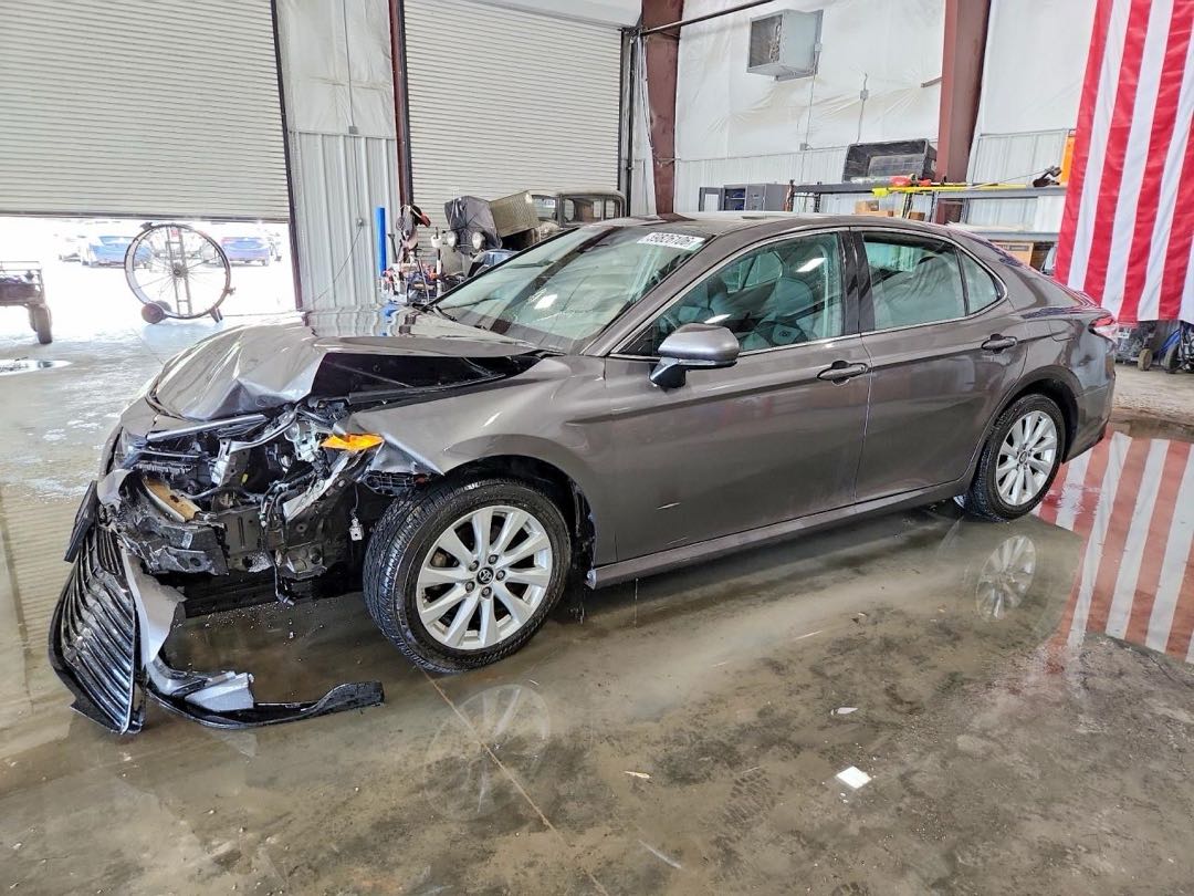 Car Image 2019 TOYOTA CAMRY