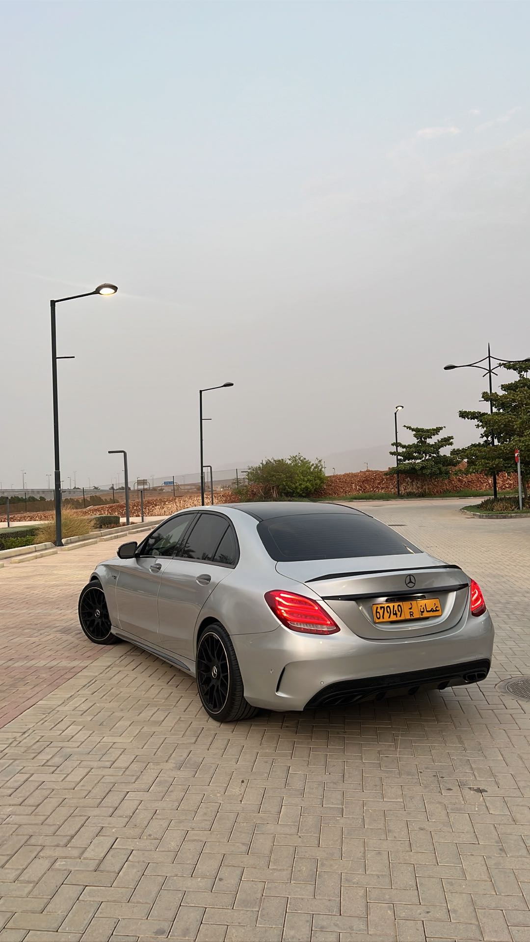 Car Image 2017 MERCEDES C Class 43