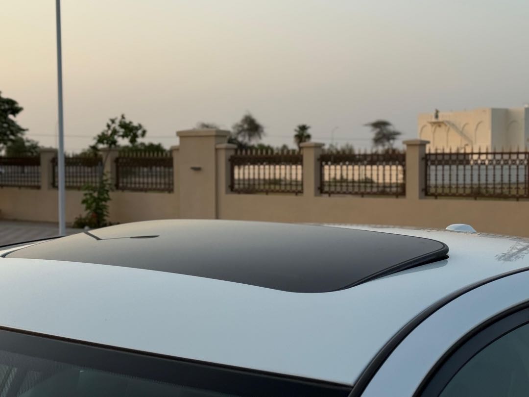 Car Image 2019 NISSAN ALTIMA SV