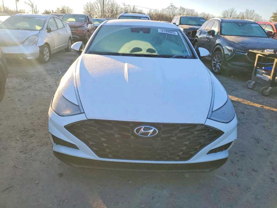 Car Image 2020 HYUNDAI SONATA