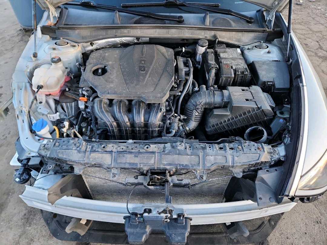 Car Image 2021 HYUNDAI SONATA