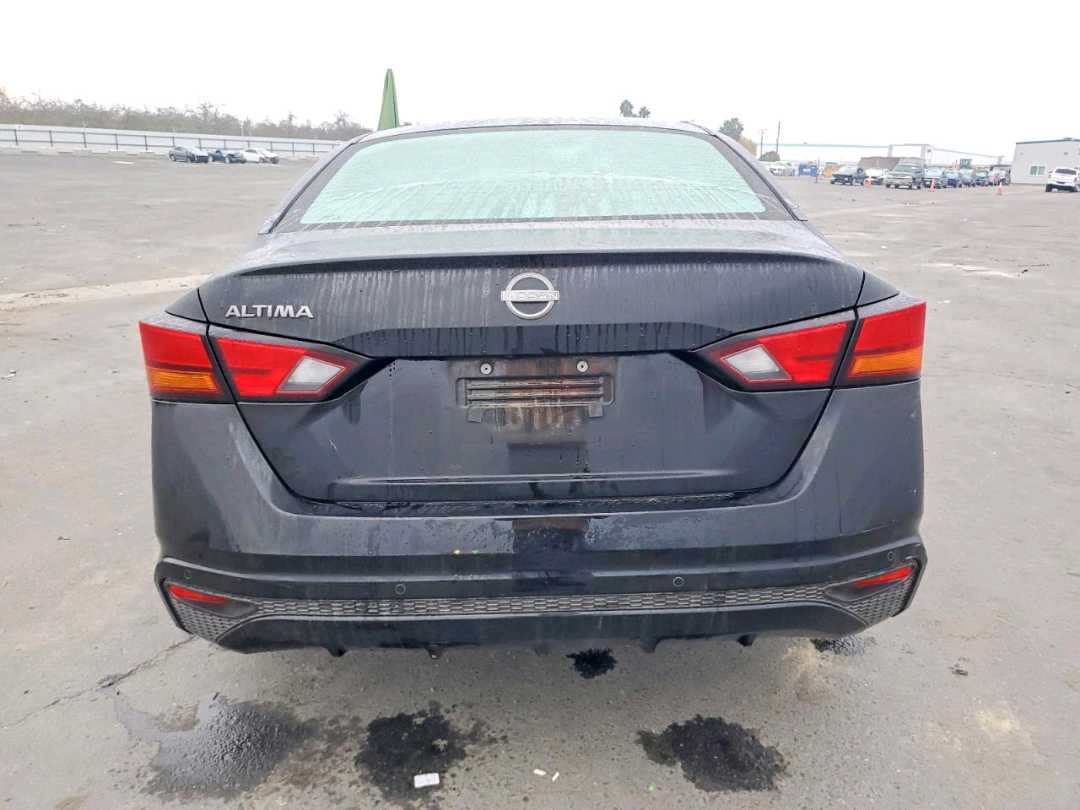 Car Image 2023 NISSAN ALTIMA