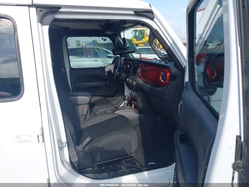 Car Image 2019 JEEP WRANGLER