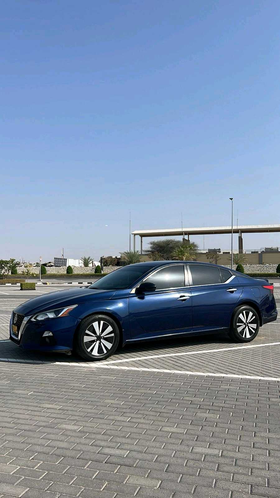 Car Image 2019 NISSAN ALTIMA S
