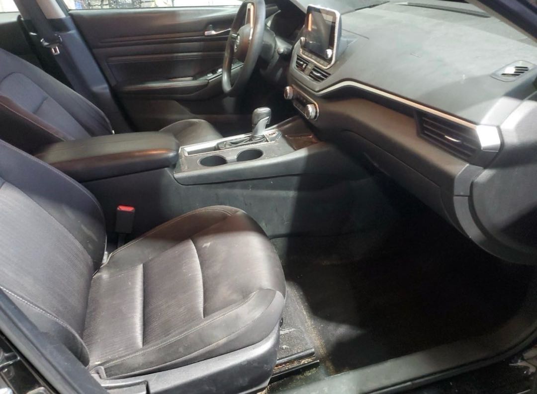 Car Image 2019 NISSAN ALTIMA