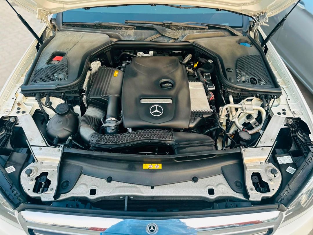 Car Image 2019 MERCEDES E Class