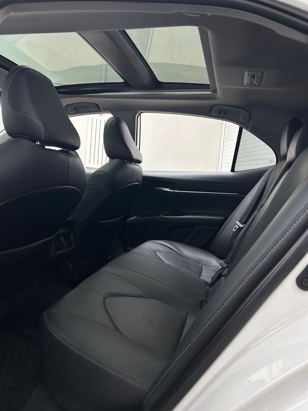 Car Image 2020 TOYOTA CAMRY XSE