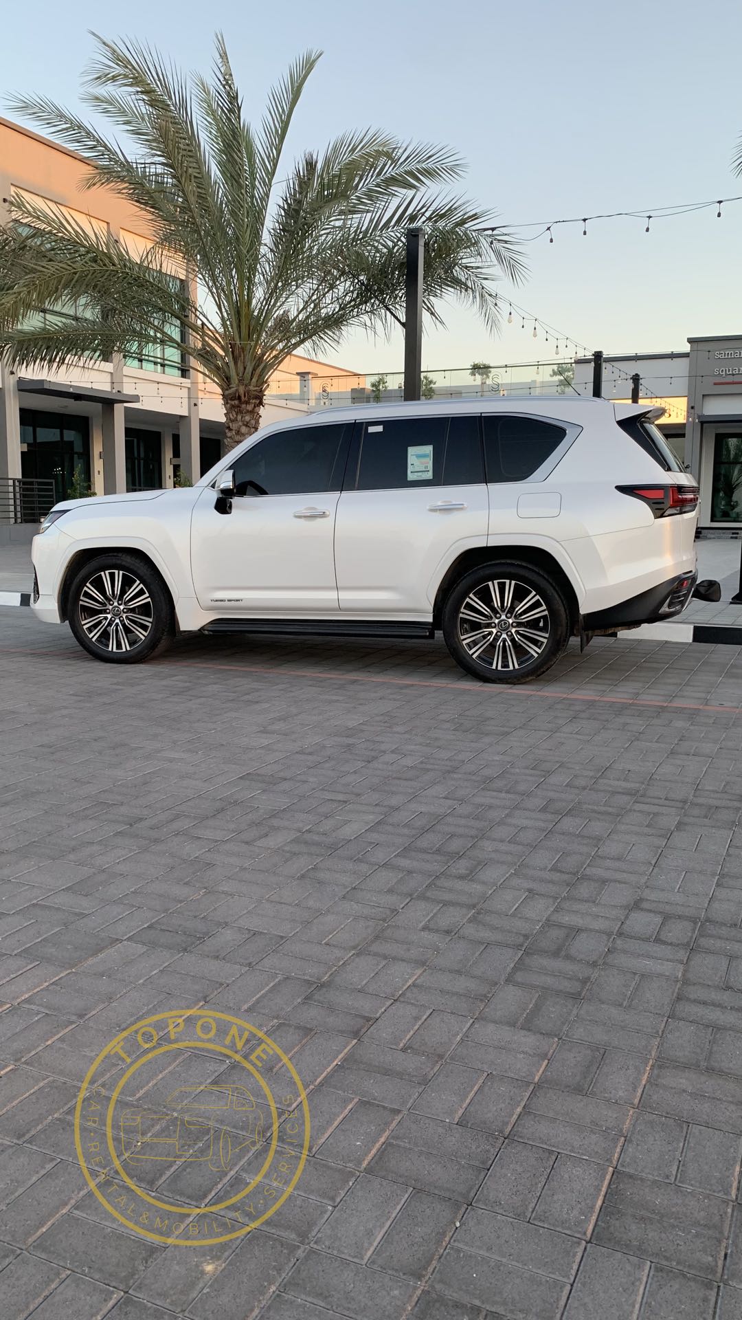 لكزس LX 2024