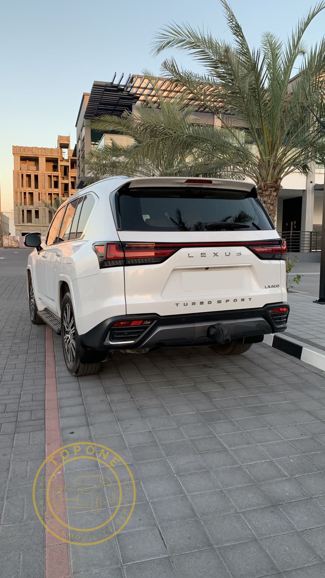لكزس LX 2024