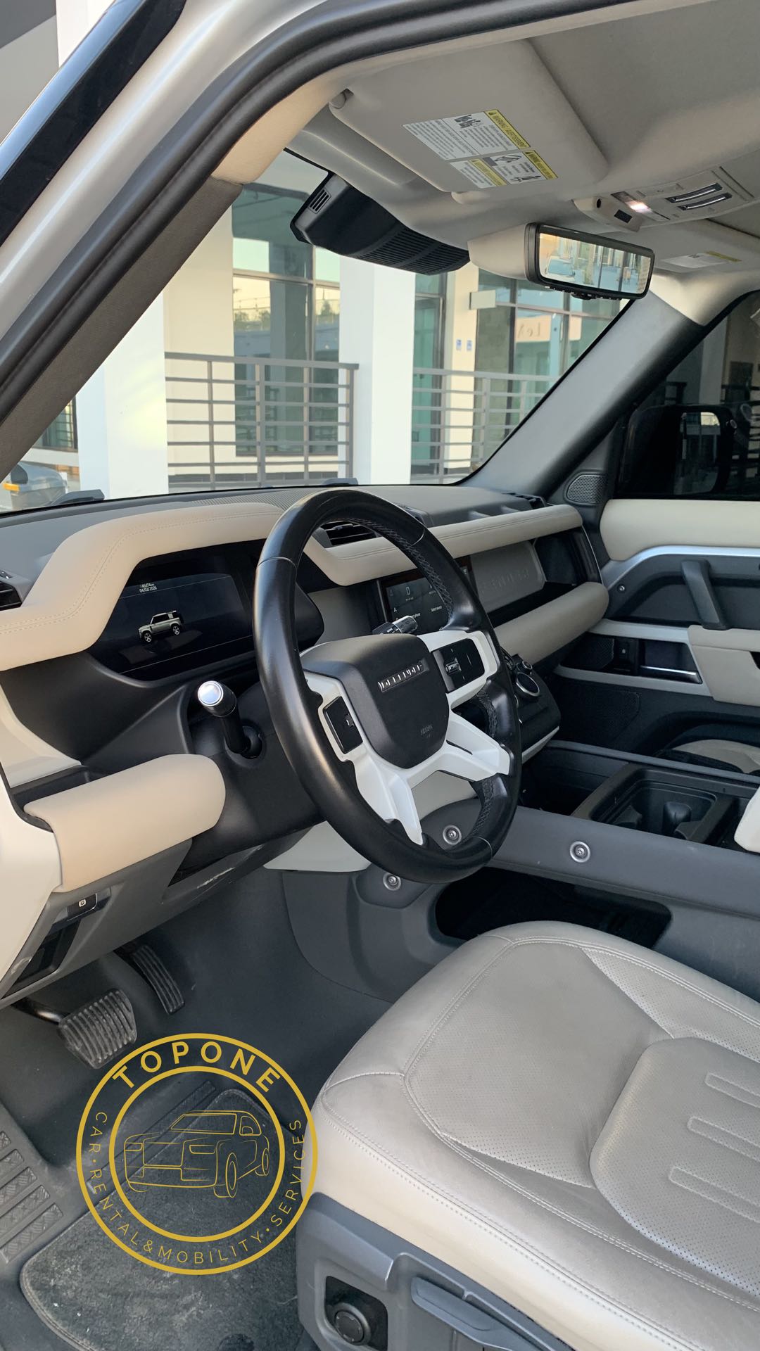 LAND ROVER DEFENDER 2023
