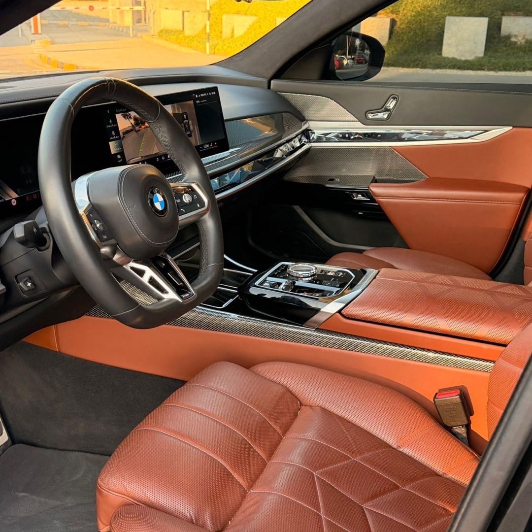 BMW i7 2023
