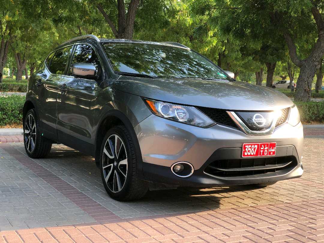 NISSAN ROGUE 2019