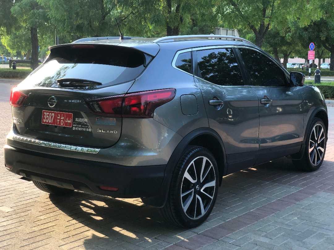 NISSAN ROGUE 2019
