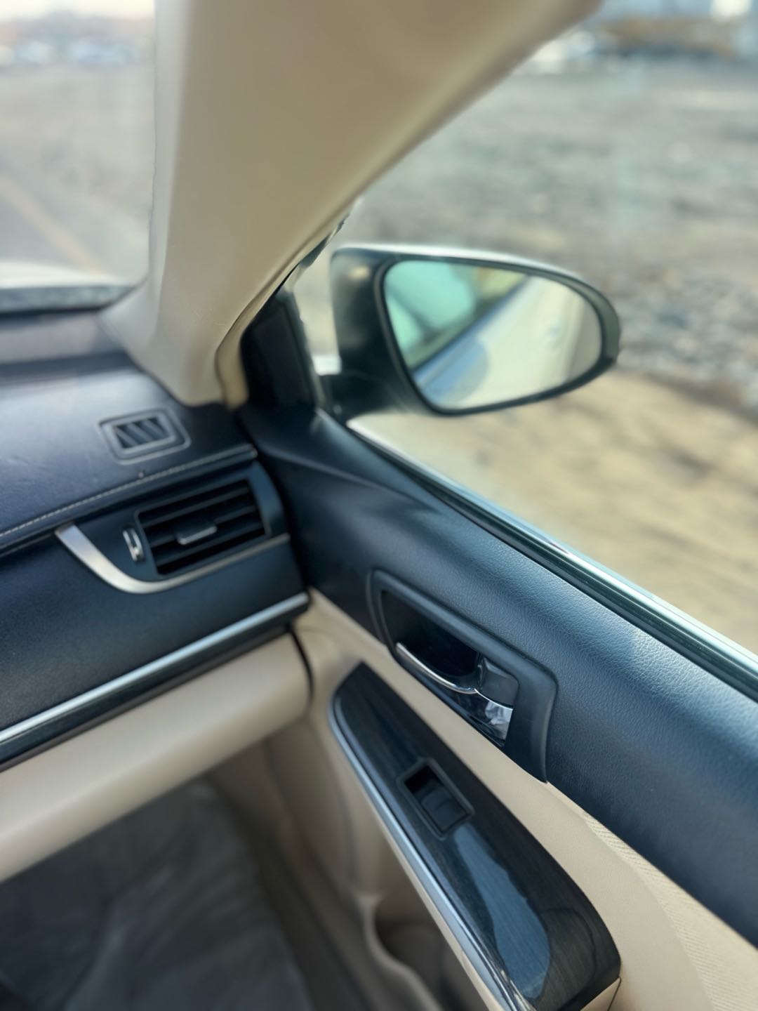 Car Image 2016 TOYOTA CAMRY GLX