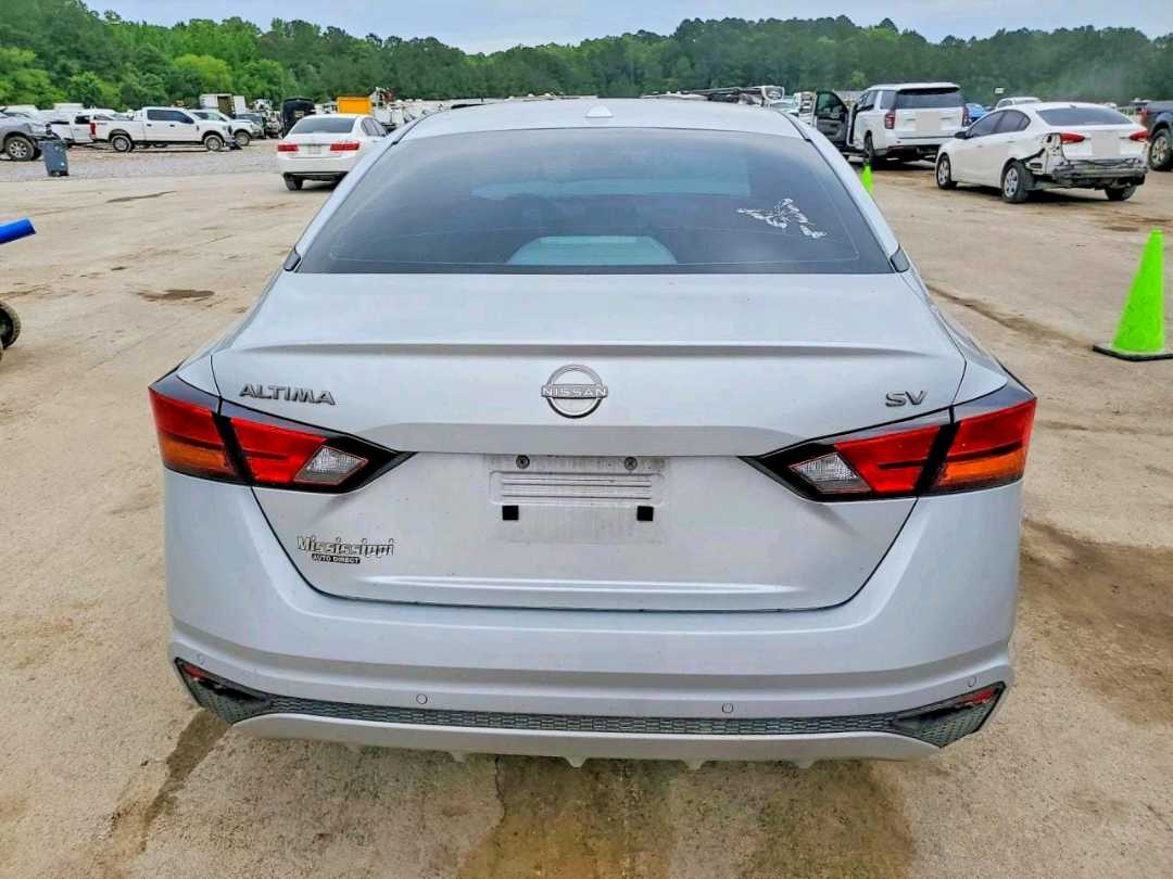 Car Image 2023 NISSAN ALTIMA