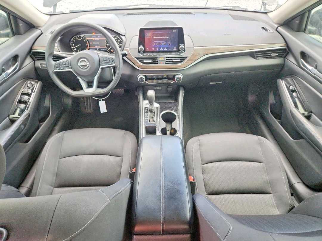 Car Image 2023 NISSAN ALTIMA