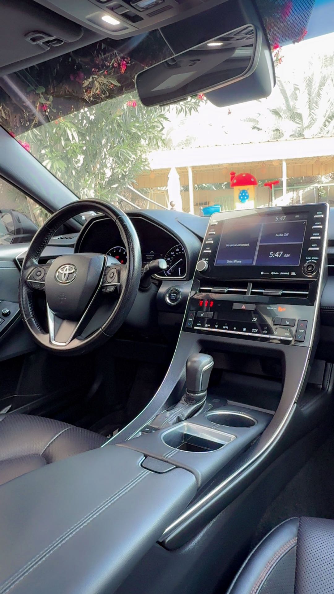 Car Image 2019 TOYOTA AVALON XSE