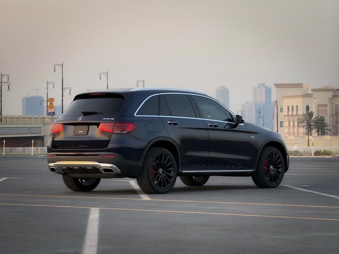 Car Image 2021 MERCEDES GLC CLASS