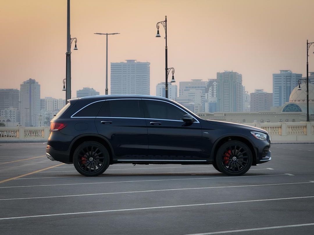 Car Image 2021 MERCEDES GLC CLASS