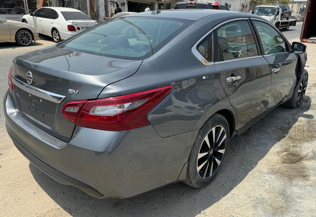 Car Image 2018 NISSAN ALTIMA