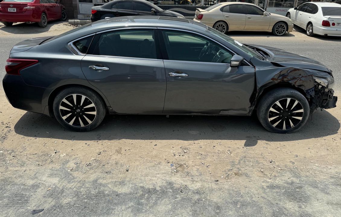 Car Image 2018 NISSAN ALTIMA