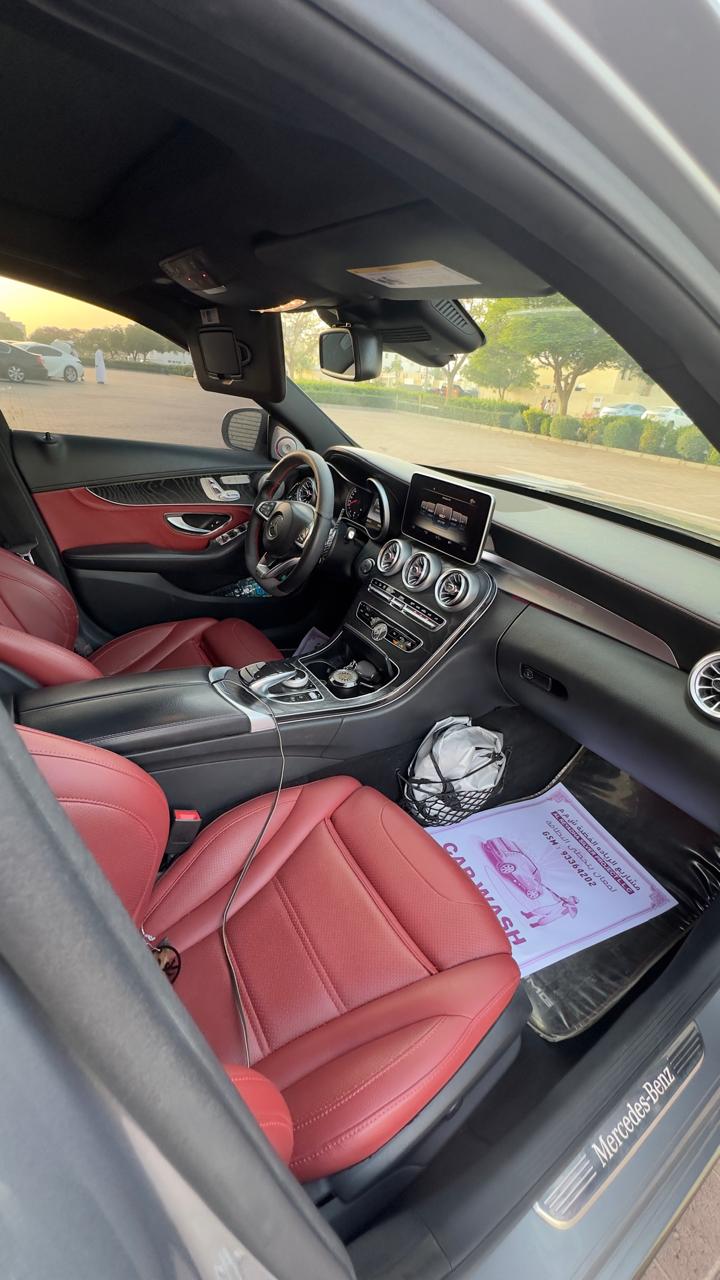 Car Image 2016 MERCEDES C Class 450