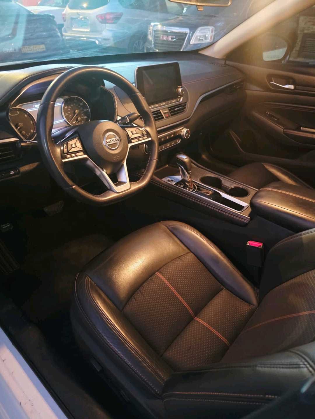 Car Image 2019 NISSAN ALTIMA 