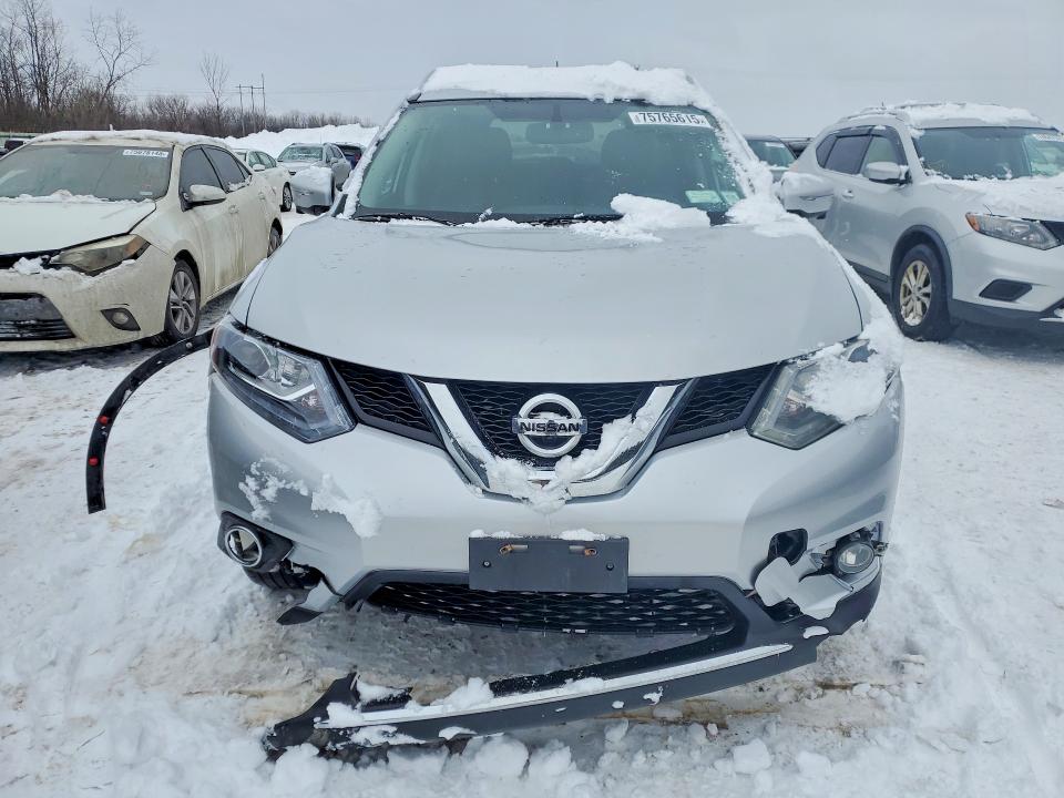 Car Image 2015 NISSAN ROGUE