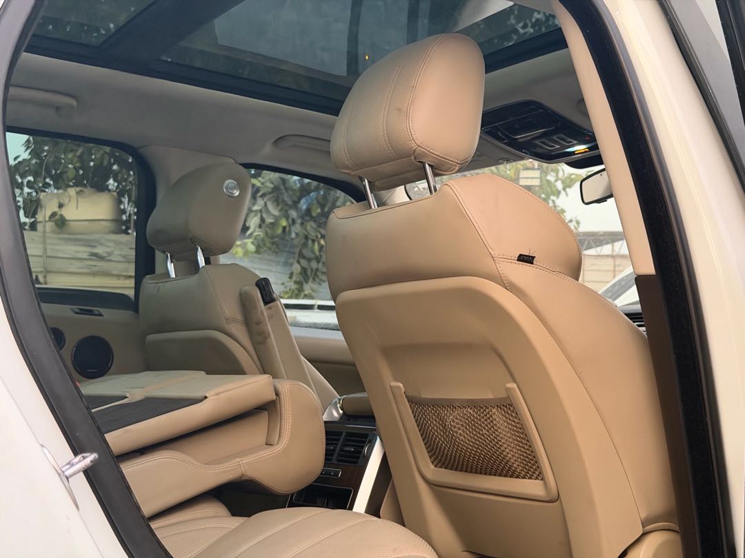 Car Image 2016 LAND ROVER SPORT