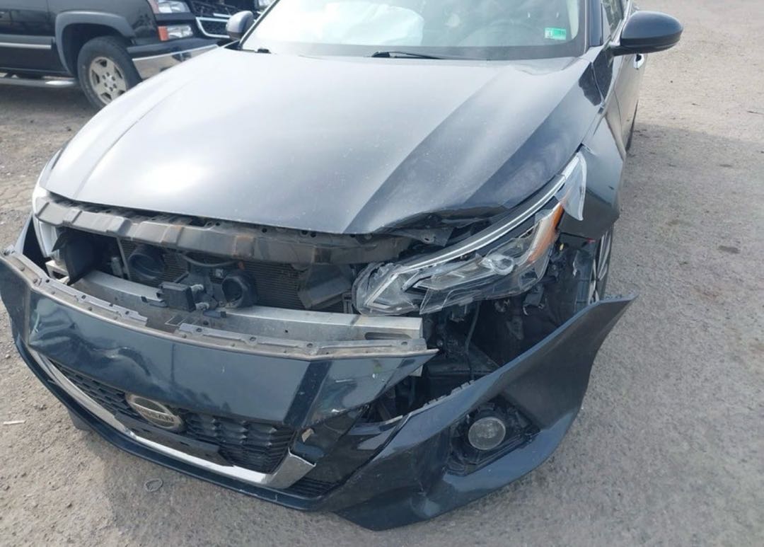 Car Image 2019 NISSAN ALTIMA