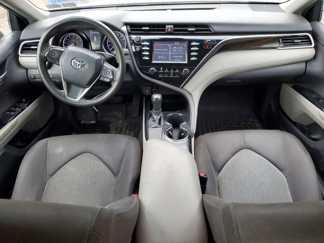 Car Image 2018 TOYOTA CAMRY
