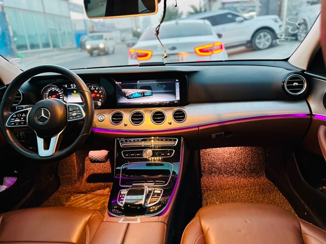 Car Image 2019 MERCEDES E Class
