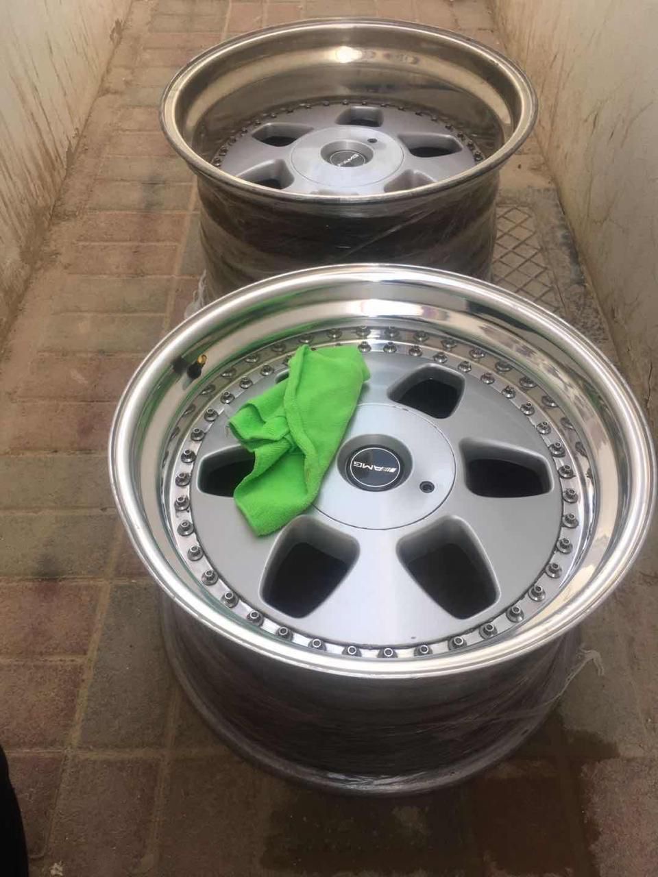 seller avatar